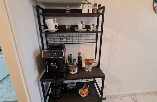 Bremerhaven Apartment | DEICHLIEBE 1 - fantastic view, own garage & contactless check-in