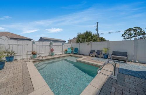 Gulf Lagoon Beach House | Deja Blue by Sand Seeker Vacations
