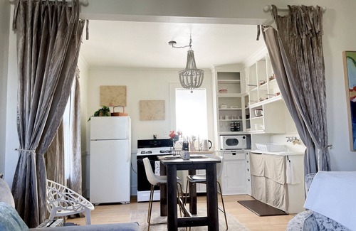 Delafield Apartment | Delafield Gem King Bed, River Views & Downtown at Your Door