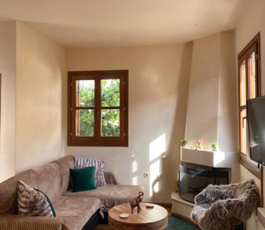 Delfoi Apartment | Delfi's cozy maisonette