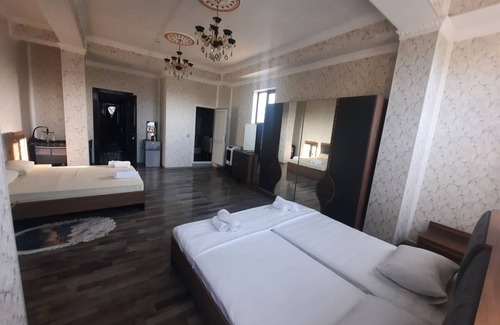 Ganja Hotel | Delfin Hotel & Spa