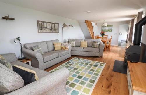 Llannefydd House | Delfryn