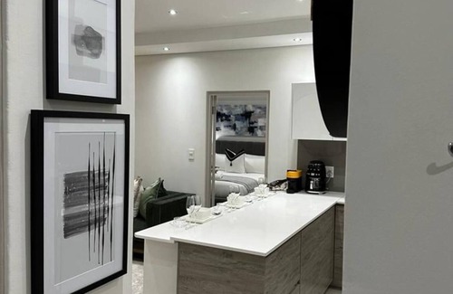 Bedfordview Apartment | Delight Luxurious Apartments
