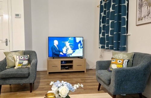 Stanhope House | Delight Marvel- Waltham Place 3 bedroom house