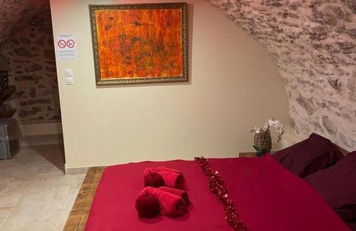 Epinay-sur-Orge House | Delightful earth room 20 minutes from Paris