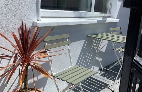 Howth Apartment | Delightful Howth Village apartment in Dublin