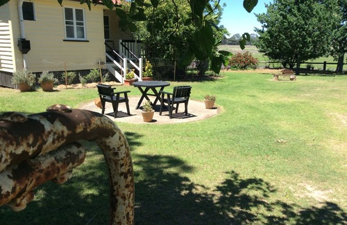 Toolburra Cottage | Delightful Queensland .Country Cottage.With Comfort and Style