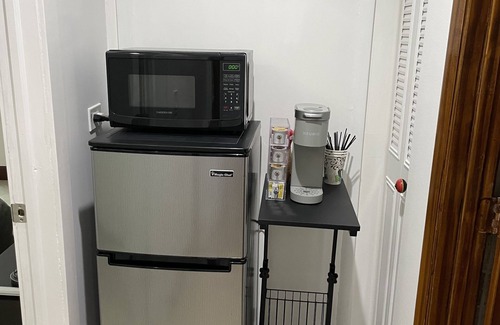 Greenview Shores Apartment | Delightful Studio in Wellington