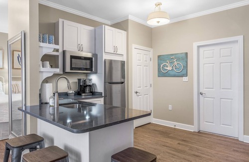 Seacrest Beach Apartment | Delightful studio on 30A between Rosemary Beach and Alys Beach