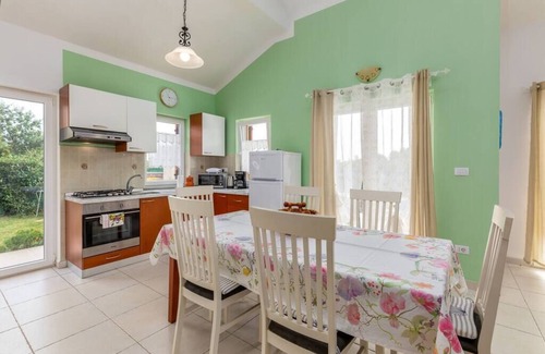 Krmed Villa | Delightful villa with pool for 6 persons