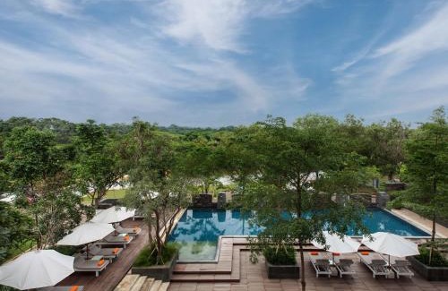 Karawang Hotel | Delonix Hotel Karawang