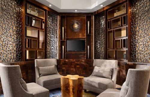 Tinicum Township Hotel | Delta Hotels by Marriott Philadelphia Airport