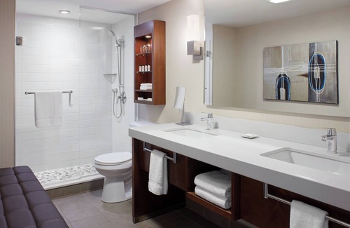 Kingston Hotel | Delta Hotels by Marriott Kingston Waterfront
