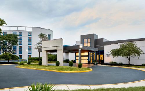 Toledo Hotel | Delta Hotels by Marriott Toledo