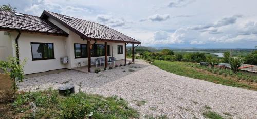 Parches Cabin | Delta Moesia