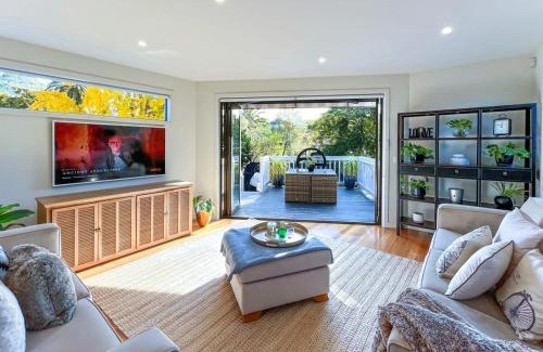 Camberwell House | Delux Camberwell Sunny Townhouse