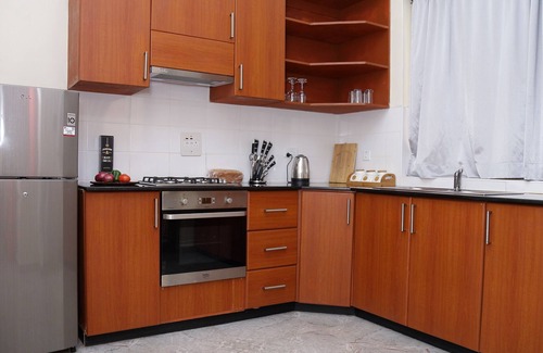 Kireka Apartment | Deluxe 3-Bed Apartment With Swimming Pool