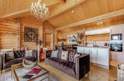 Constable Burton Ski Chalet | Deluxe and spacious lodge.