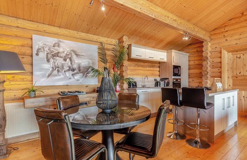 Constable Burton Ski Chalet | Deluxe and spacious lodge.