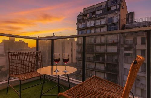 San Nicolas Apartment | Deluxe Apartments in Downtown by BueRentals