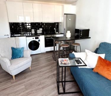 Gibraltar Apartment | Deluxe City Centre Two Bedroom - Grand Central House