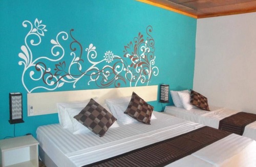 Maafushi Bed & Breakfast | Deluxe Double or Twin Room with Garden View in Mafushi (bnb)
