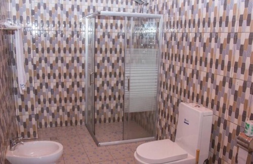 Kibuye House | Deluxe Double Room with stunning view on the lake