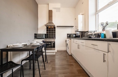 North Shields Apartment | Deluxe Flat Near Tynemouth