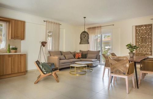 Karavomylos Villa | Deluxe Kefalonia Apartment Apartment Paeonia 3 Bedroom Pool Sea View Karavomilos