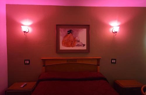 Downey Hotel | Deluxe Motel, Los Angeles Area