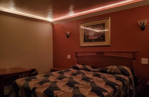 Downey Hotel | Deluxe Motel, Los Angeles Area