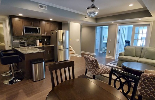 North Raleigh House | Deluxe! New Basement Loft, Ready for Families with Private Office Space for Work