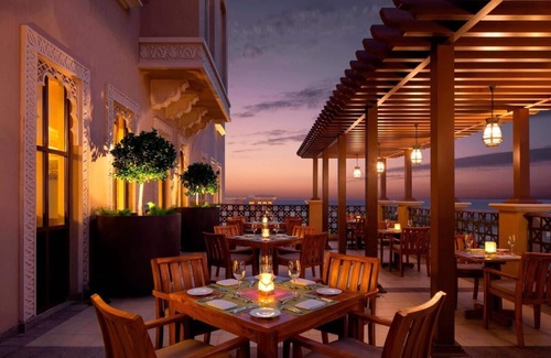 Beach & Coast Apartment | Deluxe Room Near Al Heera Beach Sharjah