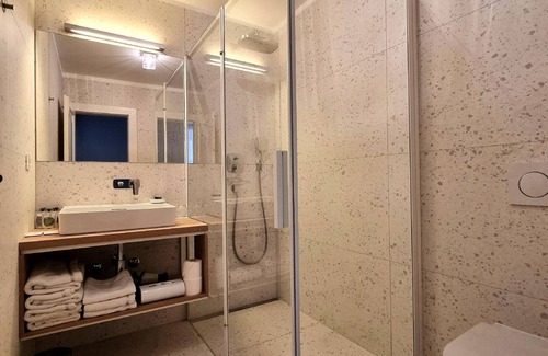 Split Apartment | Deluxe Studio 301 Kovačića Street 20