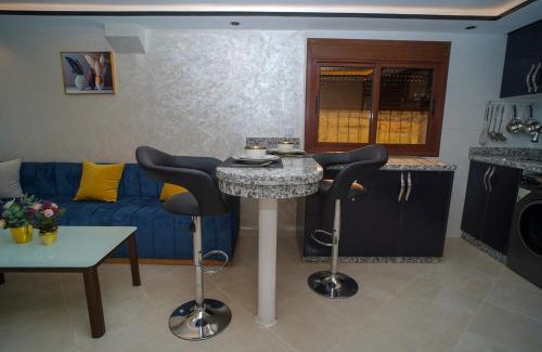 Al Bahraoyine Apartment | Deluxe Studio in Tangier