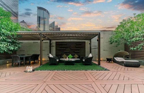 Lujiazui Apartment | Deluxe Studio Near Shanghai World Financial Centre