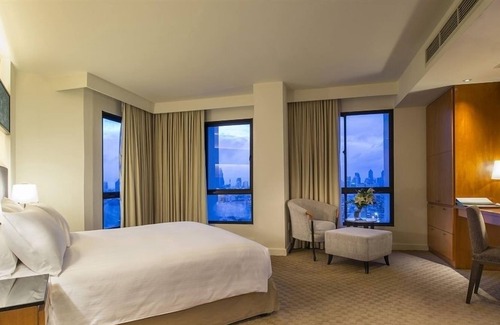 Chong Nonsi House | Deluxe Two Bedroom Suite Room Only 1