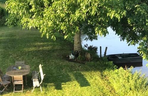 Ardentes House | Demeure charmante bordant l'Indre avec piscine, vélos, barque, canoé, pédalo et coin pêche. - FR-1-591-153