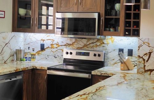 Flamingos Villa | "Deno's Villa" Updated Luxury 3rd floor Villa with Ocean, Beach & Pool Views!