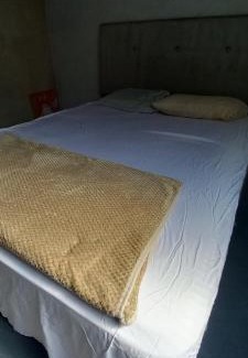 Luque Apartment | Depa económico, con baño privado, Heladera, tv, AA, Wifi