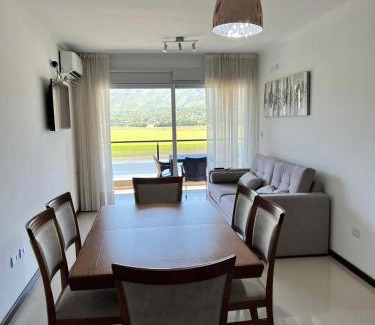 Villa Parque Siquiman Apartment | departamento complejo Veneto Village vista al lago