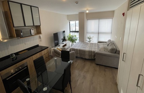 Santiago de Surco Apartment | Departamento de Estreno Frente a la Embajada de USA Piscina - Coworking