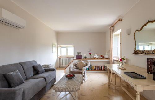 Raffo Apartment | Dependance a Baglio il Corvo by Wonderful Italy
