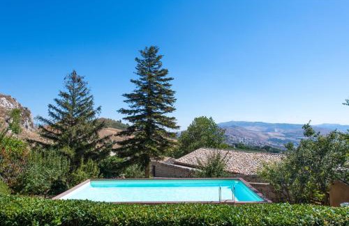 Raffo Apartment | Dependance a Baglio il Corvo by Wonderful Italy