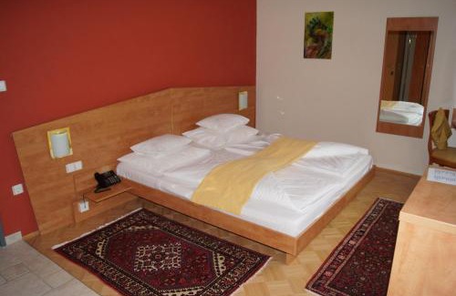 Waltendorf Hotel | Der Marienhof Hotel Garni