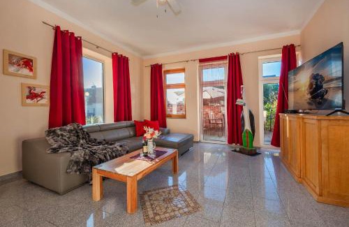 Pudagla Apartment | Der Schlosshof - 01