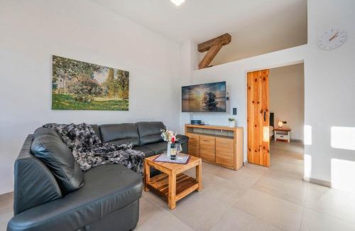 Pudagla Apartment | Der Schlosshof - 03