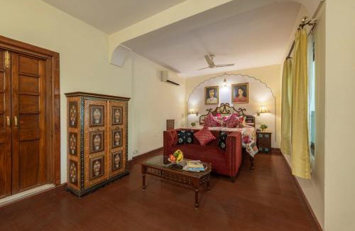 Sindhi Camp Hotel | Dera Rawatsar - Heritage Hotel