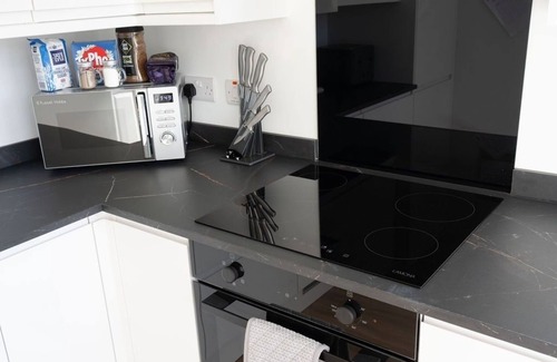 Central Aberdeen House | Derry House - 3 bedroom property