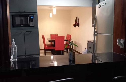 Reynosa House | Descanso y Diversión a 10 min Punt Internacional